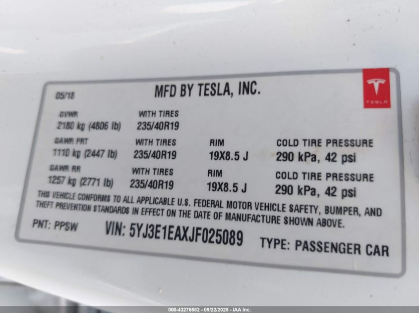 2018 Tesla Model 3 Long Range/Mid Range VIN: 5YJ3E1EAXJF025089 Lot: 43276582
