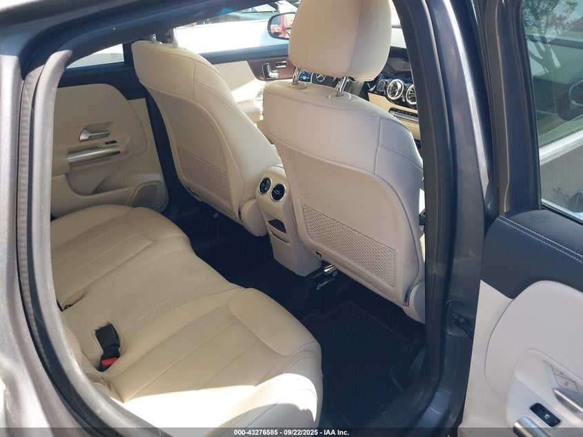 2023 MERCEDES-BENZ GLA 250 - W1N4N4GB1PJ446253