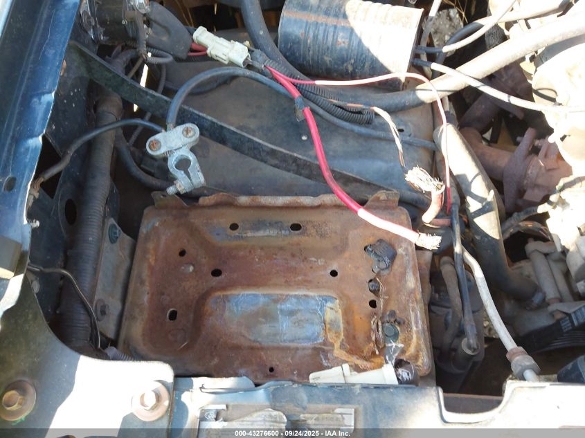 1994 Ford F150 VIN: 1FTDF15Y2RNA94404 Lot: 43276600