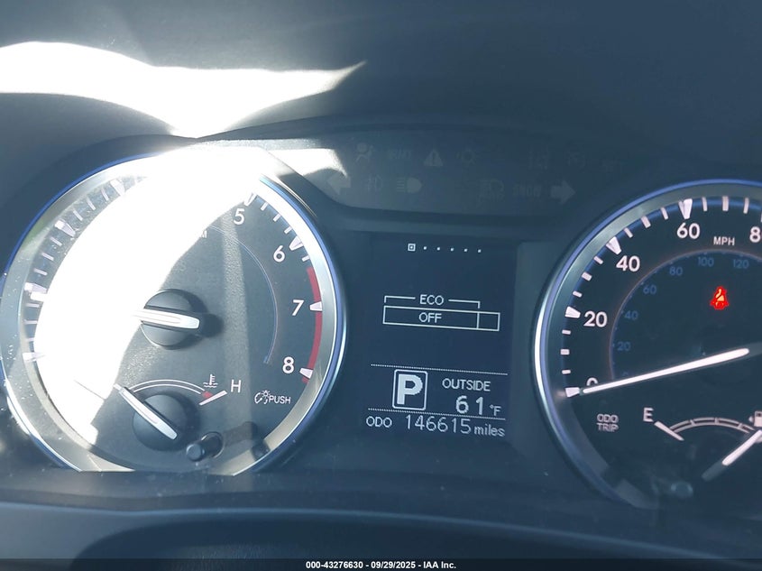 2015 TOYOTA HIGHLANDER LE PLUS V6 - 5TDBKRFH8FS199647