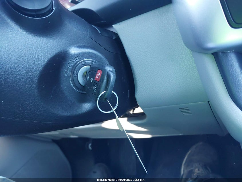 2015 TOYOTA HIGHLANDER LE PLUS V6 - 5TDBKRFH8FS199647