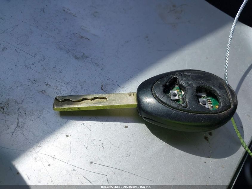 2002 Mini Cooper VIN: WMWRC33412TE10094 Lot: 43276640