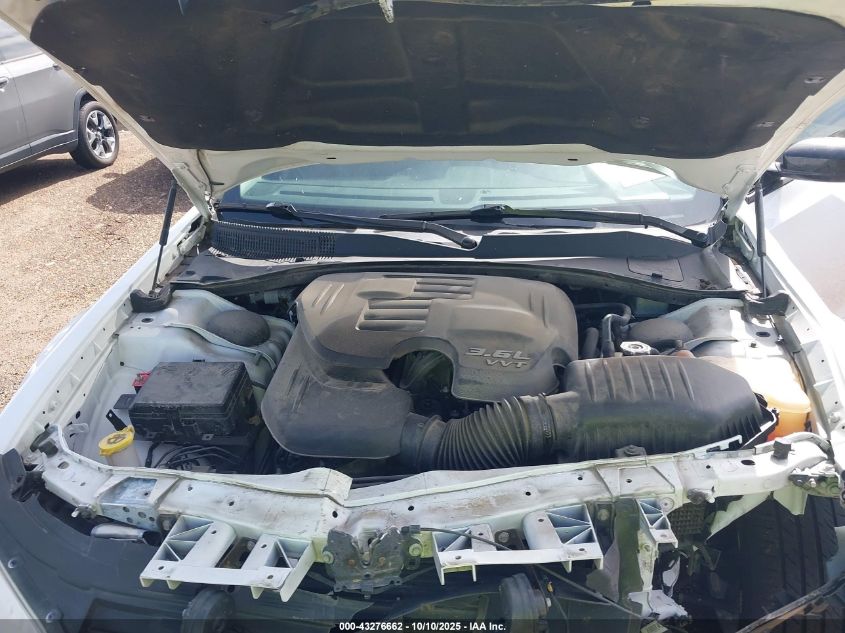 2019 Chrysler 300 Touring VIN: 2C3CCAAG4KH755726 Lot: 43276662