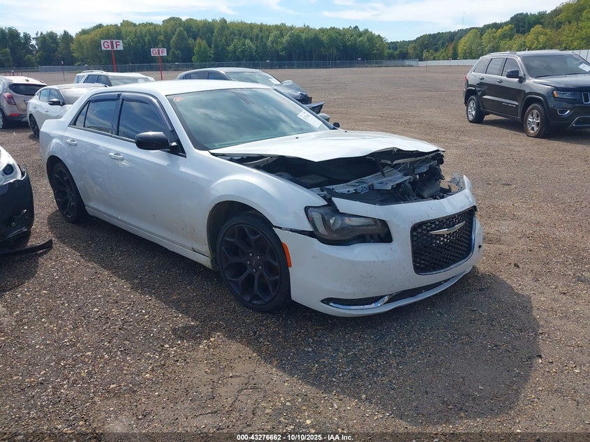 CHRYSLER 300 TOURING