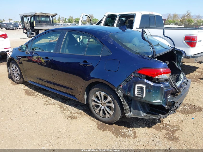 2021 TOYOTA COROLLA HYBRID LE - JTDEAMDE4MJ007520