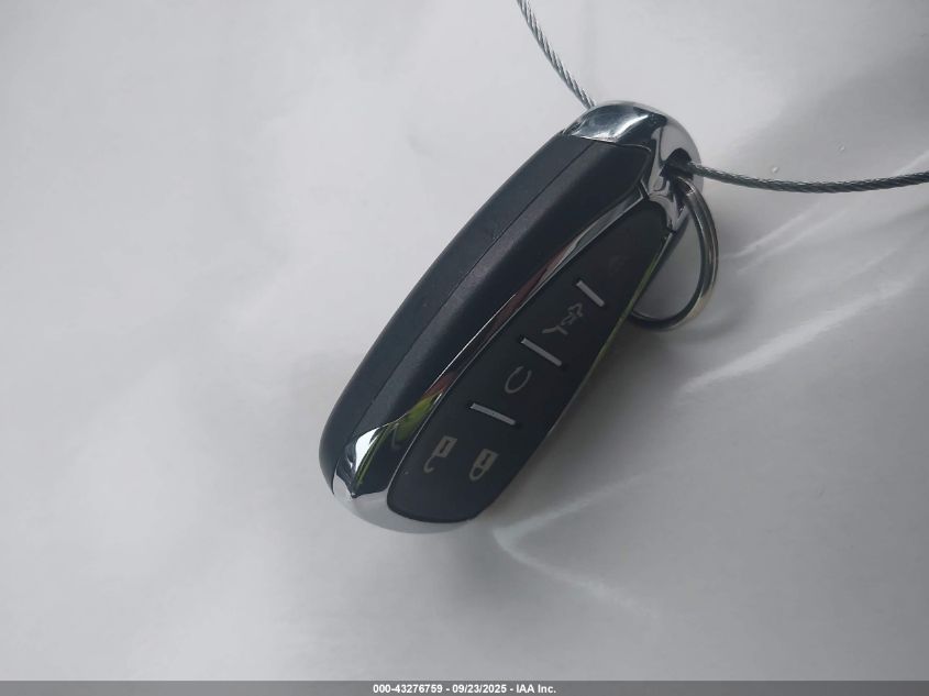 2018 Chevrolet Equinox Premier VIN: 2GNAXVEV8J6207981 Lot: 43276759