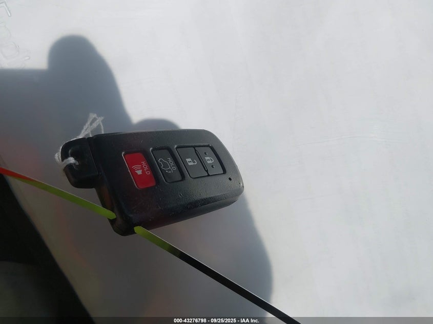 2017 TOYOTA RAV4 XLE - 2T3WFREV1HW393306