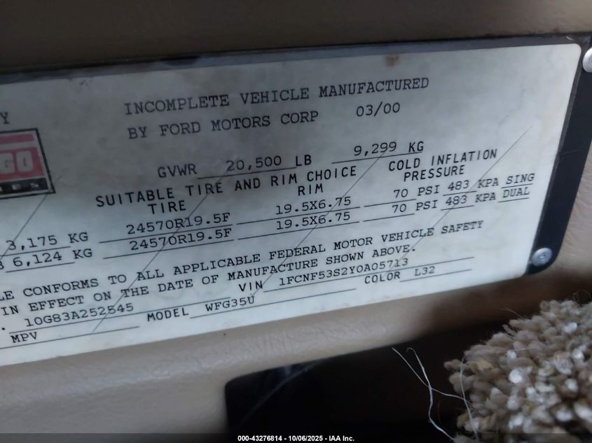 2000 Ford F550 Super Duty Stripped Chass VIN: 1FCNF53S2Y0A05713 Lot: 43276814