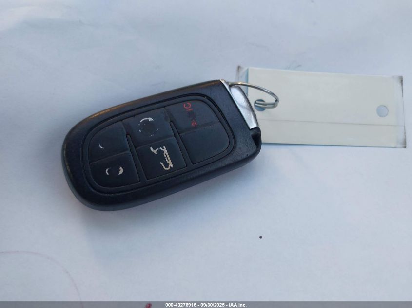 2015 Jeep Cherokee Latitude VIN: 1C4PJMCS4FW755609 Lot: 43276916