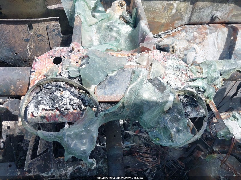 2015 FORD F-250 XLT - 1FT7X2B6XFEC70419