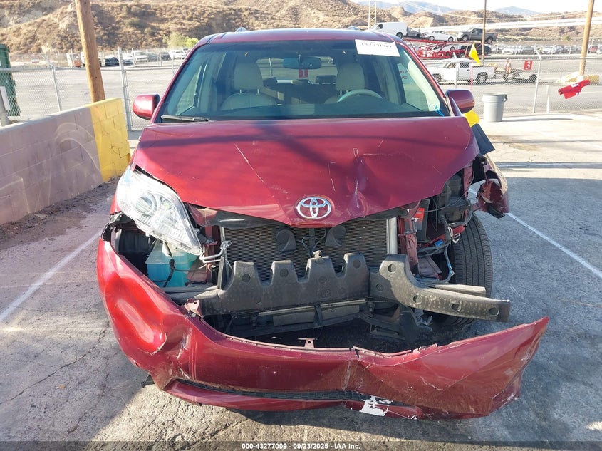 2014 Toyota Sienna Xle V6 8 Passenger VIN: 5TDYK3DC0ES406822 Lot: 43277009