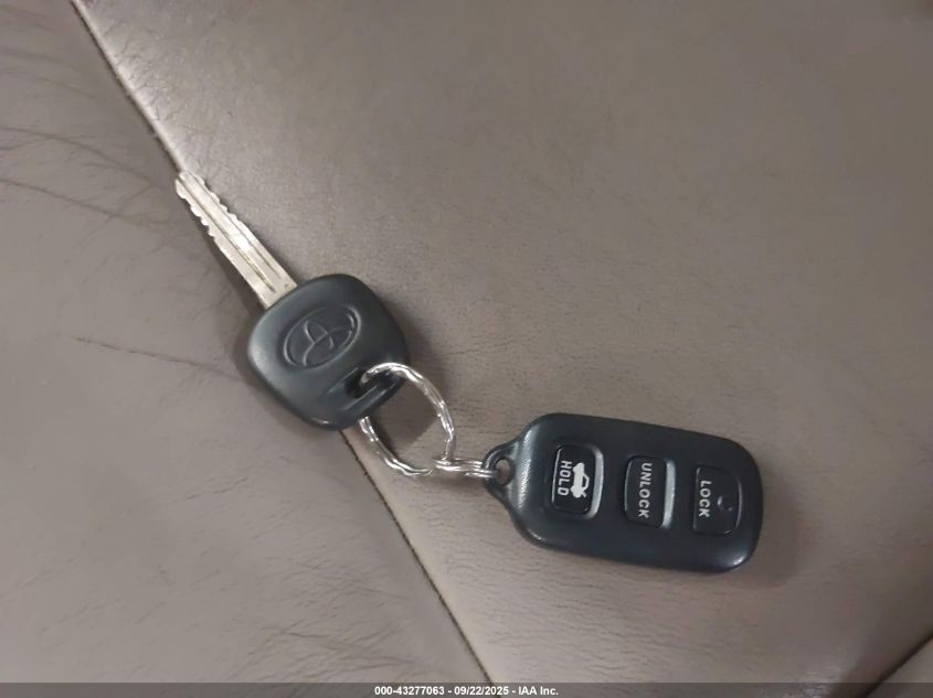 2005 Toyota Camry Xle VIN: 4T1BE30K65U972176 Lot: 43277063