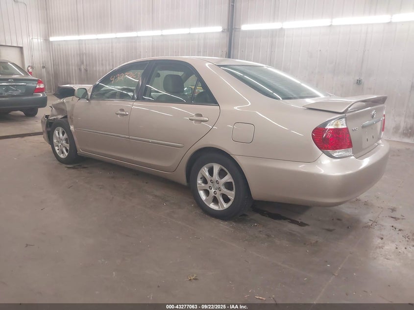 4T1BE30K65U972176 2005 TOYOTA CAMRY photo no. 3