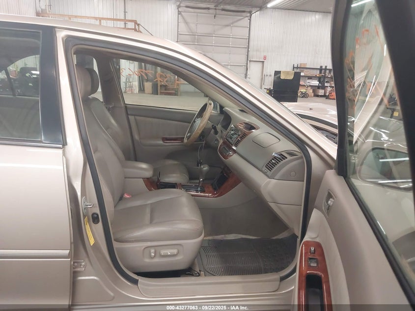 4T1BE30K65U972176 2005 TOYOTA CAMRY photo no. 5