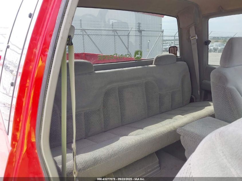 1995 Chevrolet Gmt-400 K2500 VIN: 1GCGK29K4SE191565 Lot: 43277075