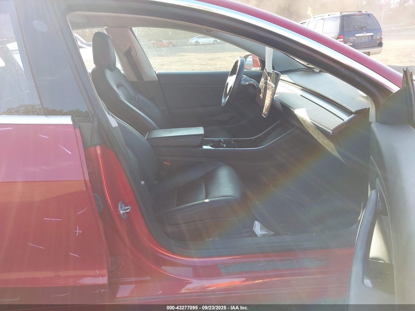 5YJ3E1EA0JF153910 2018 TESLA MODEL 3 photo no. 5