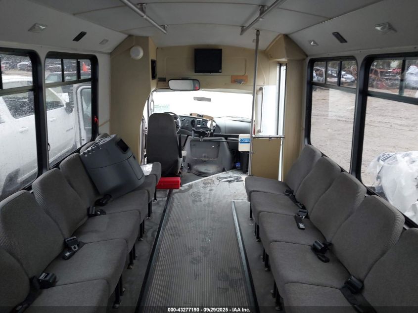 2005 Ford E-450 Cutaway Standard VIN: 1FDXE45P65HB08169 Lot: 43277190