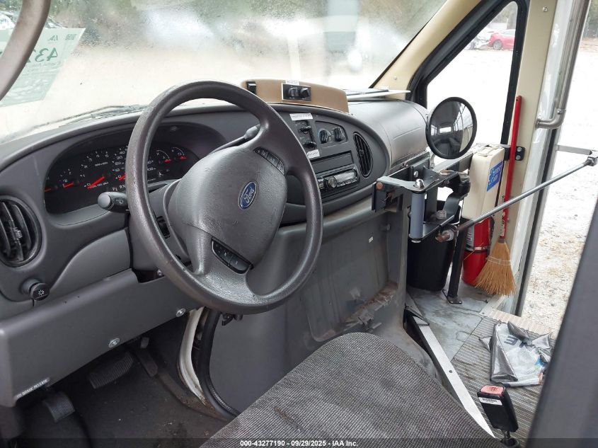 2005 Ford E-450 Cutaway Standard VIN: 1FDXE45P65HB08169 Lot: 43277190