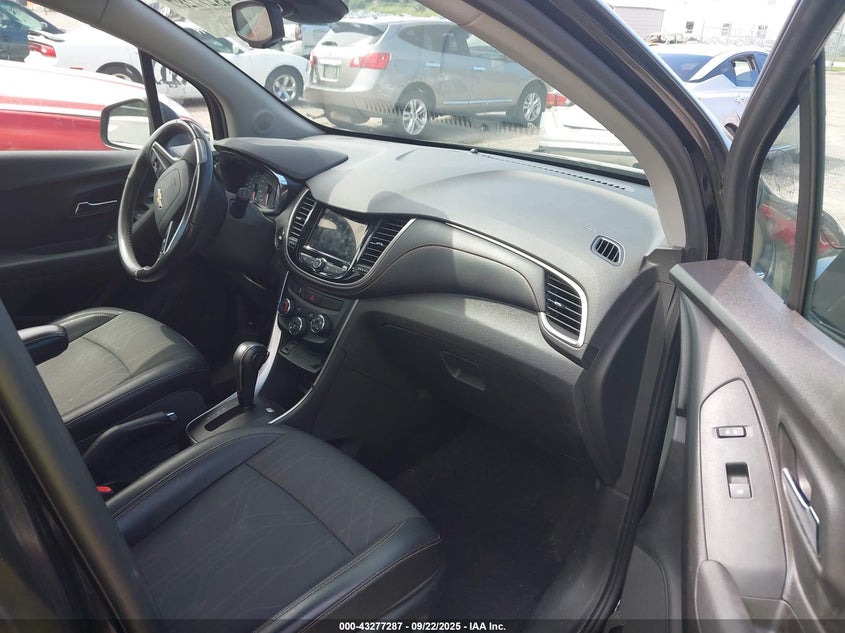 2019 CHEVROLET TRAX LT 3GNCJPSB5KL231099