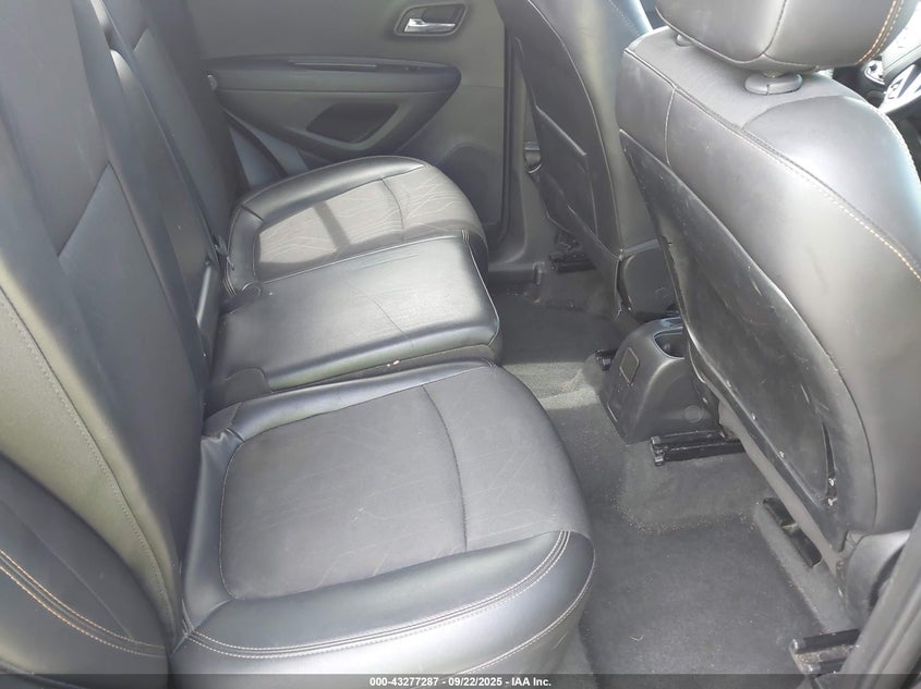 2019 CHEVROLET TRAX LT 3GNCJPSB5KL231099