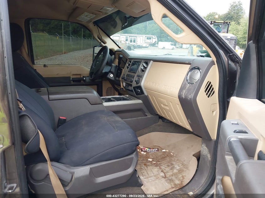 1FD8W3HT2GED21077 2016 FORD F350 photo no. 5