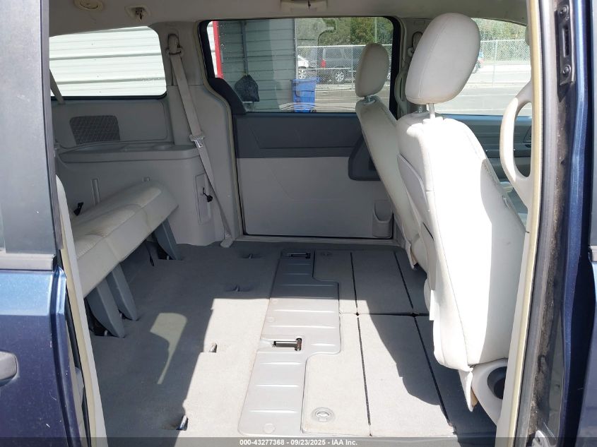 2008 Chrysler Town & Country Lx VIN: 2A8HR44H18R102952 Lot: 43277368