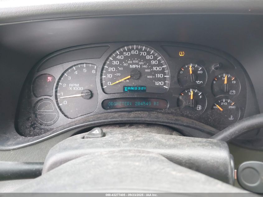 2005 GMC Yukon Slt VIN: 1GKEK13T65R226613 Lot: 43277405