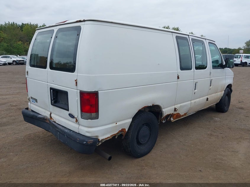 1FTRE1427WHB61773 1998 FORD ECONOLINE photo no. 4
