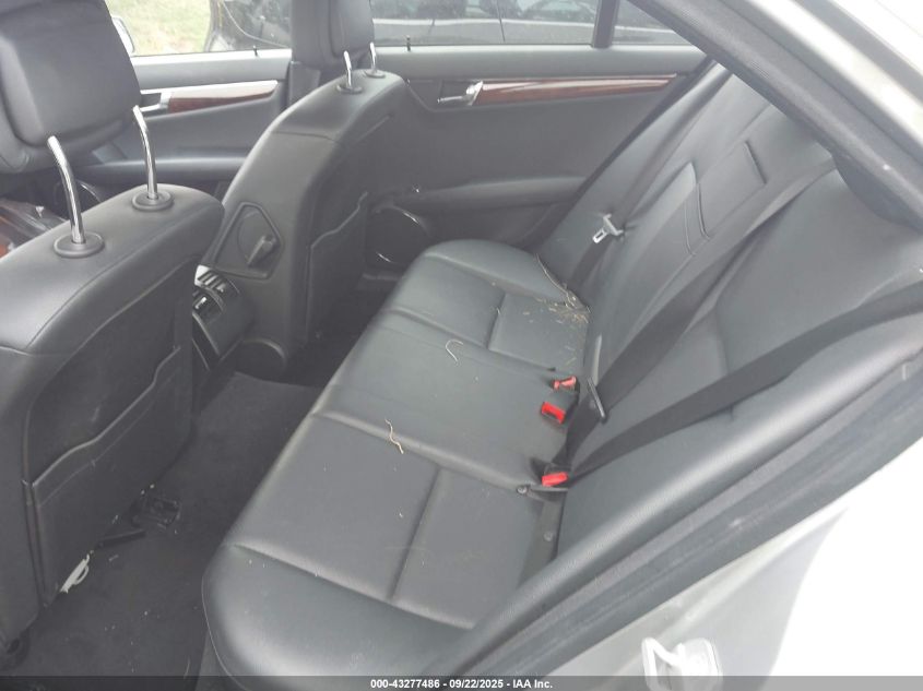 2010 Mercedes-Benz C 300 Luxury 4Matic/Sport 4Matic VIN: WDDGF8BB5AF453514 Lot: 43277486