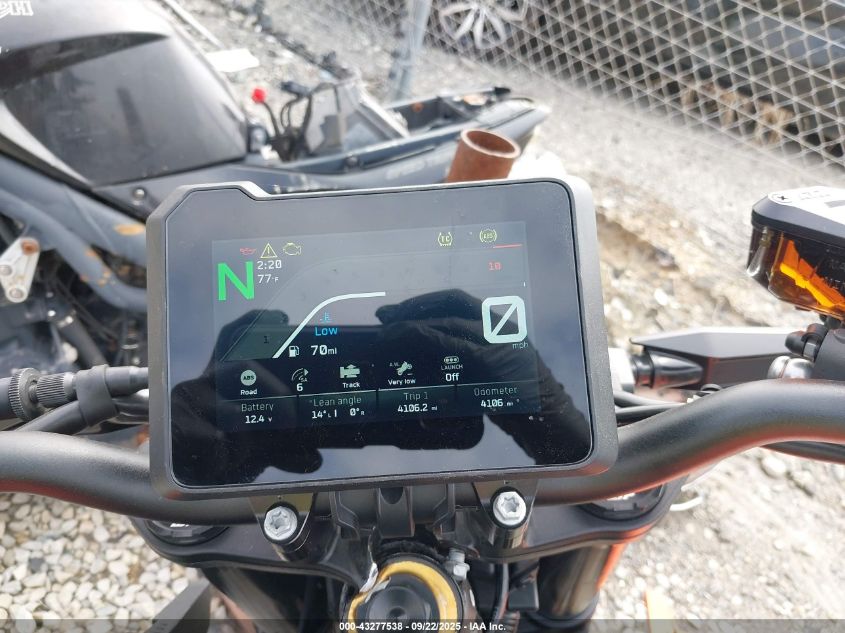 2024 Ktm 990 Duke VIN: VBKTV9405RM994971 Lot: 43277538