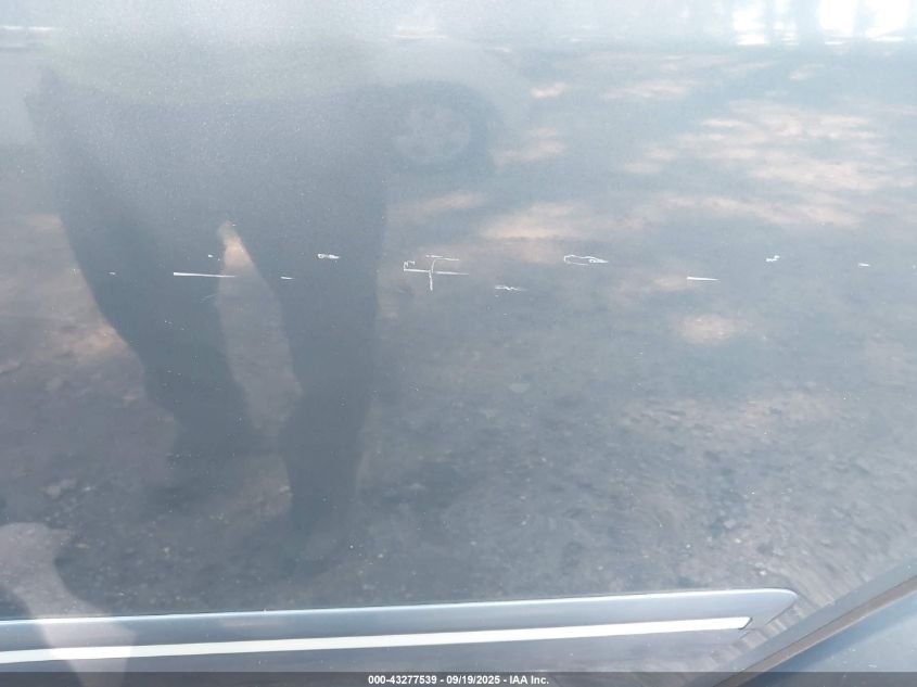 2006 Toyota Sequoia Limited V8 VIN: 5TDZT38AX6S270727 Lot: 43277539