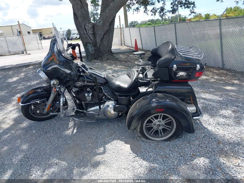 2011 Harley-Davidson Flhtcutg VIN: 1HD1MAM12BB855936 Lot: 43277555