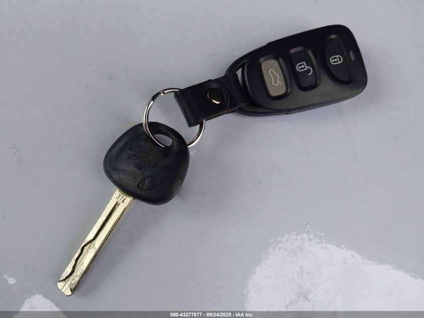 2009 Hyundai Elantra Touring VIN: KMHDC86E59U031434 Lot: 43277577