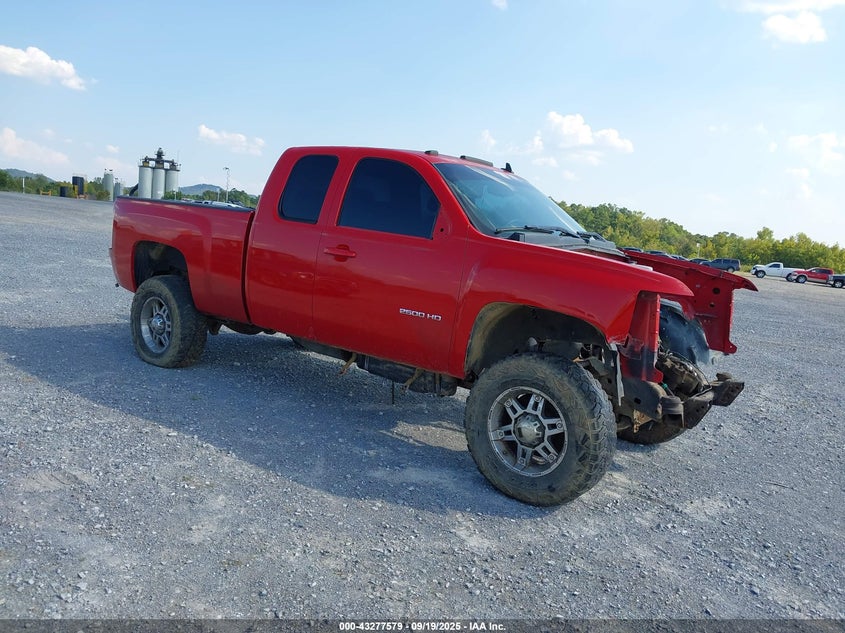 CHEVROLET SILVERADO 2500 LT