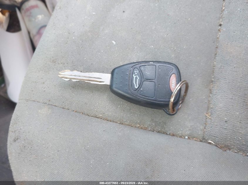 2005 Jeep Liberty Sport VIN: 1J4GL48K15W595541 Lot: 43277653