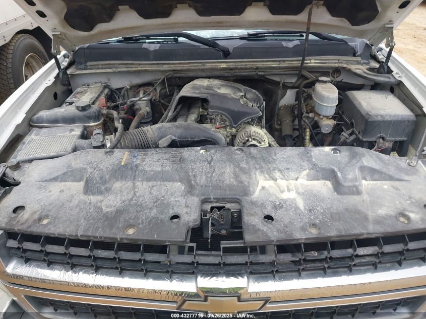 2010 Chevrolet Silverado 3500Hd Work Truck VIN: 1GB7CZBK0AF143641 Lot: 43277716