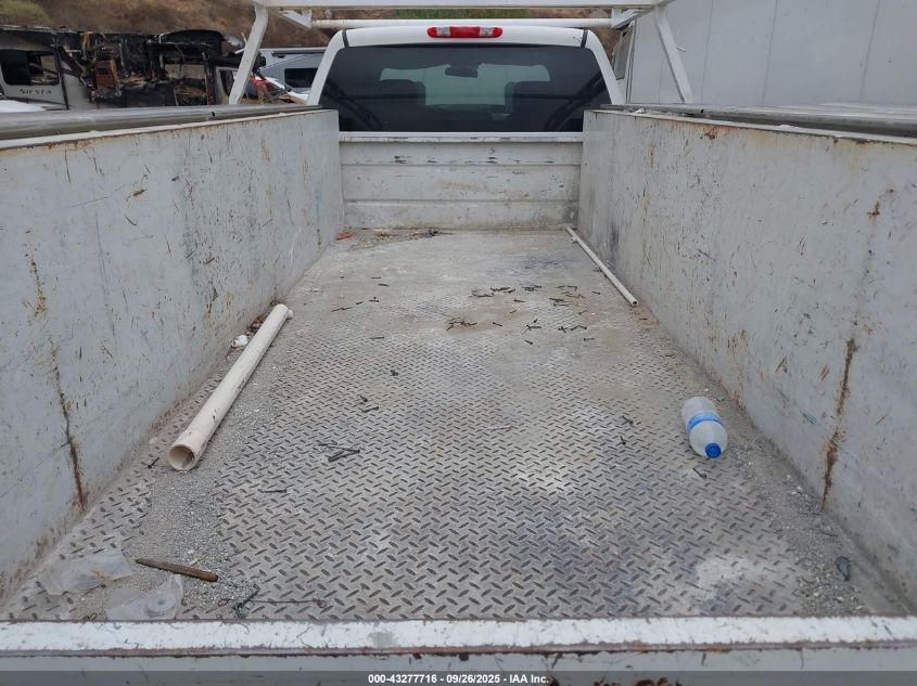 2010 Chevrolet Silverado 3500Hd Work Truck VIN: 1GB7CZBK0AF143641 Lot: 43277716