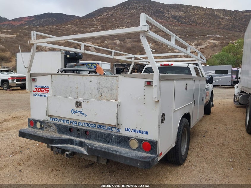1GB7CZBK0AF143641 2010 CHEVROLET SILVERADO photo no. 4