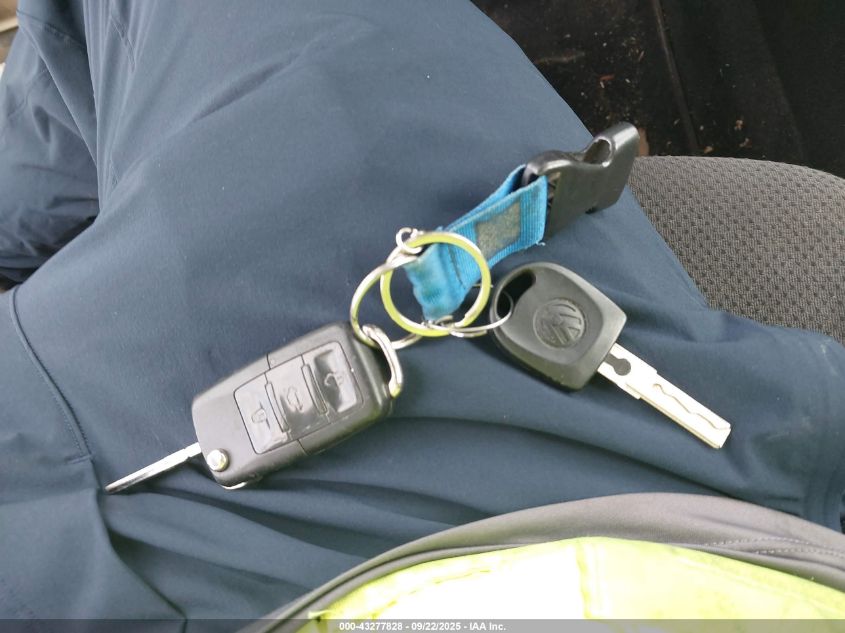 2004 Volkswagen Jetta Gli 1.8T/Gls 1.8T VIN: 3VWSE69M94M126599 Lot: 43277828