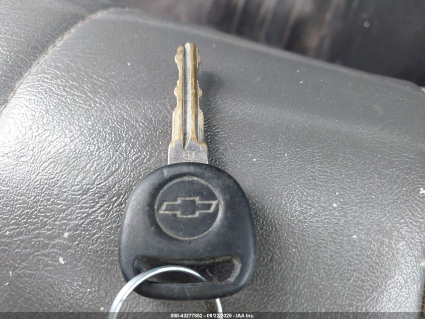 2008 Chevrolet Express Work Van VIN: 1GCFG15X081147748 Lot: 43277852