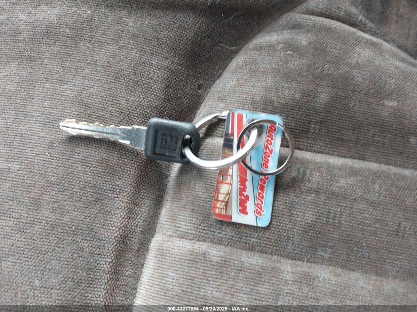 1998 Chevrolet Blazer Ls VIN: 1GNCS13W0W2166374 Lot: 43277854