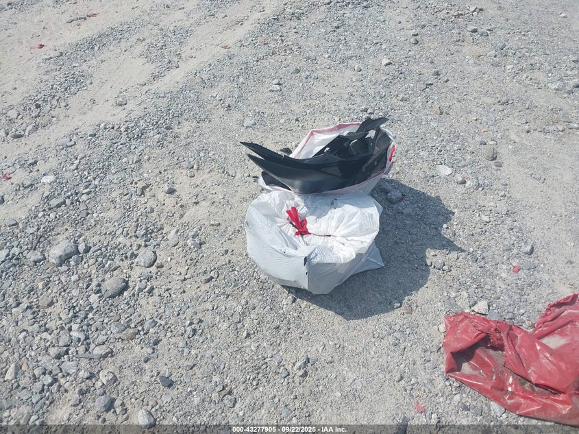 2021 Yamaha Yzfr3 A VIN: MH3RH18Y7MK008009 Lot: 43277905