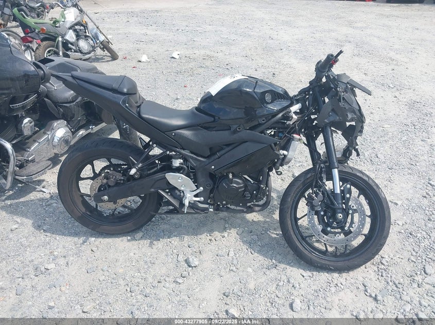 2021 Yamaha Yzfr3 A VIN: MH3RH18Y7MK008009 Lot: 43277905