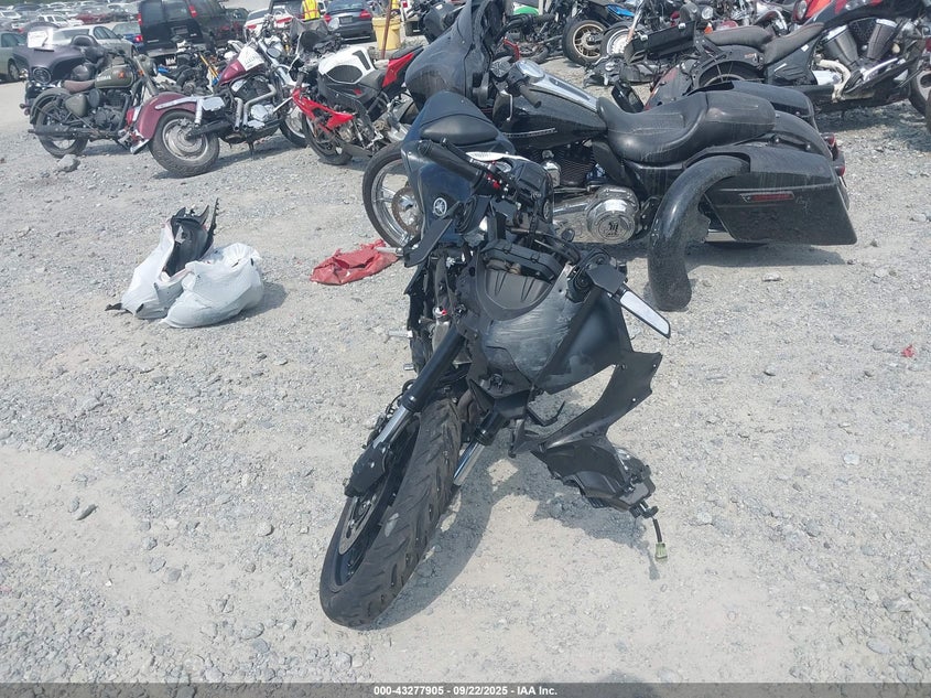 MH3RH18Y7MK008009 2021 YAMAHA YZF photo no. 5
