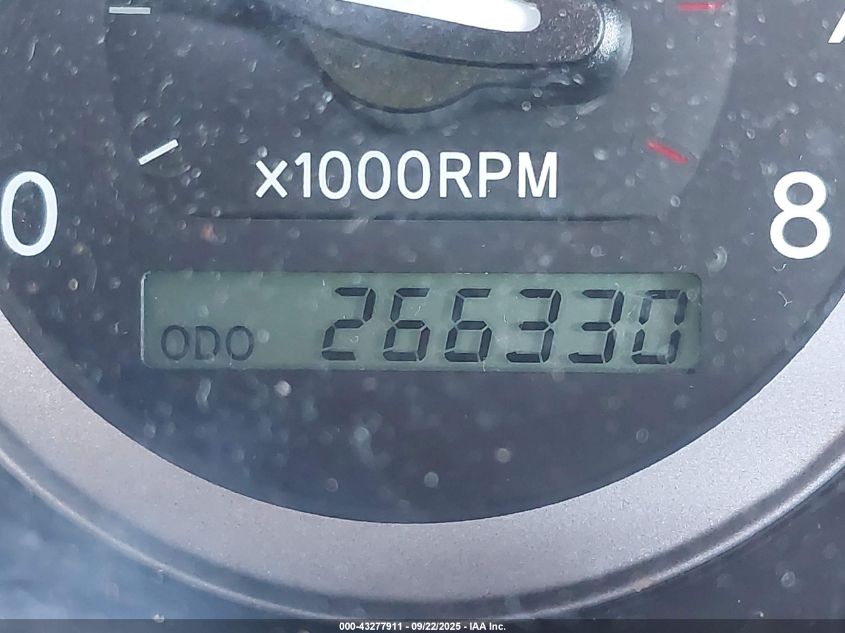 2004 Toyota Sienna Le VIN: 5TDBA23CX4S011470 Lot: 43277911