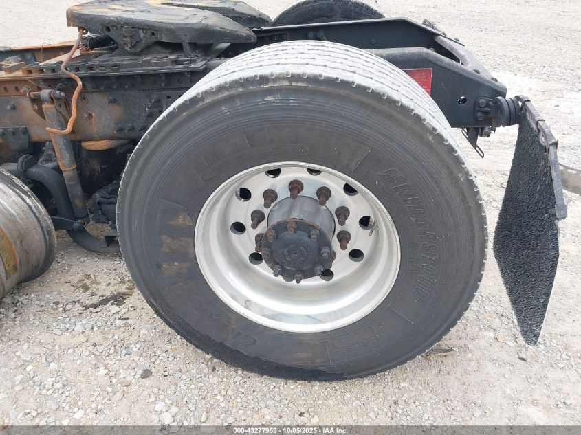 2015 Volvo Vn Vnl VIN: 4V4NC9TH7FN916788 Lot: 43277959