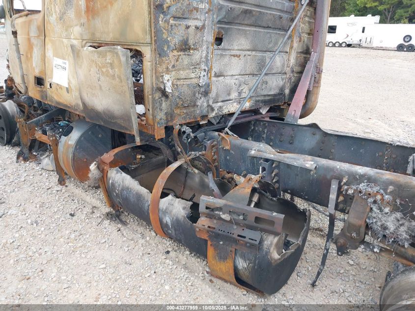 2015 Volvo Vn Vnl VIN: 4V4NC9TH7FN916788 Lot: 43277959