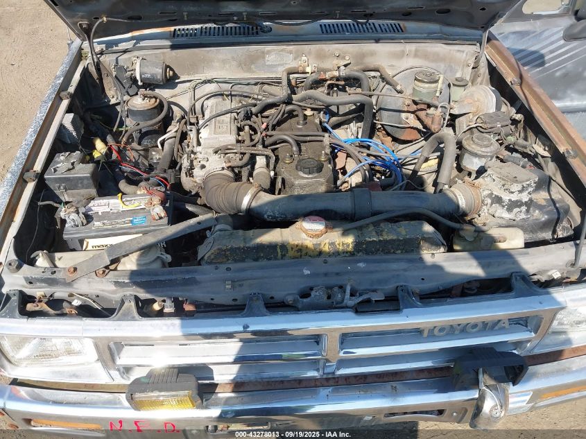 1987 Toyota 4Runner Rn60 VIN: JT4RN62S7H0136793 Lot: 43278013