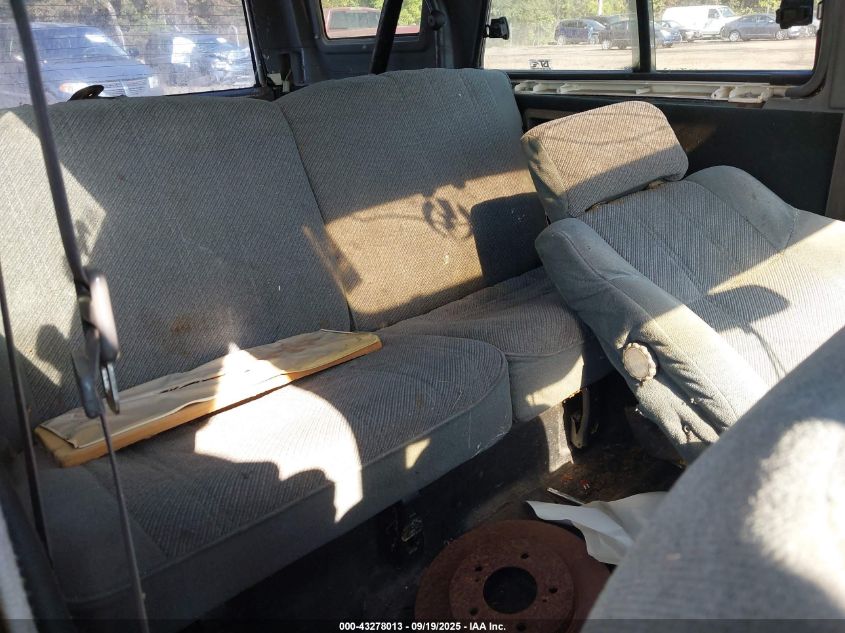 1987 Toyota 4Runner Rn60 VIN: JT4RN62S7H0136793 Lot: 43278013