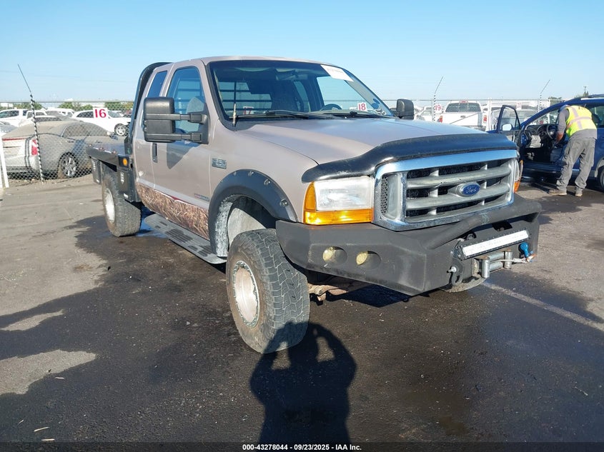1FTNX21F8XEE87381 1999 Ford F-250 Lariat/Xl/Xlt auction photo 1